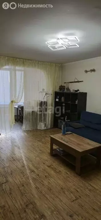 2-комнатная квартира: Тольятти, улица Автостроителей, 88А (64.5 м) - Фото 1