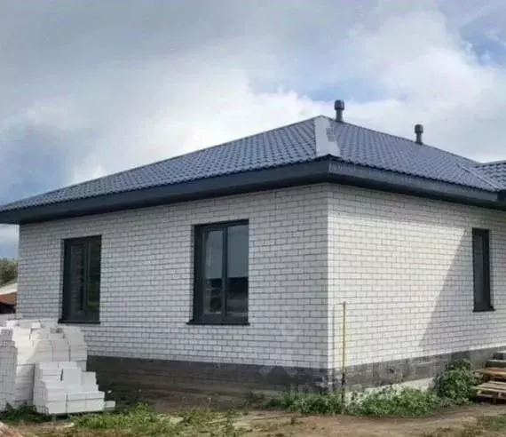 Дом в Алтайский край, Первомайский район, с. Березовка Сиреневая ул. ... - Фото 1