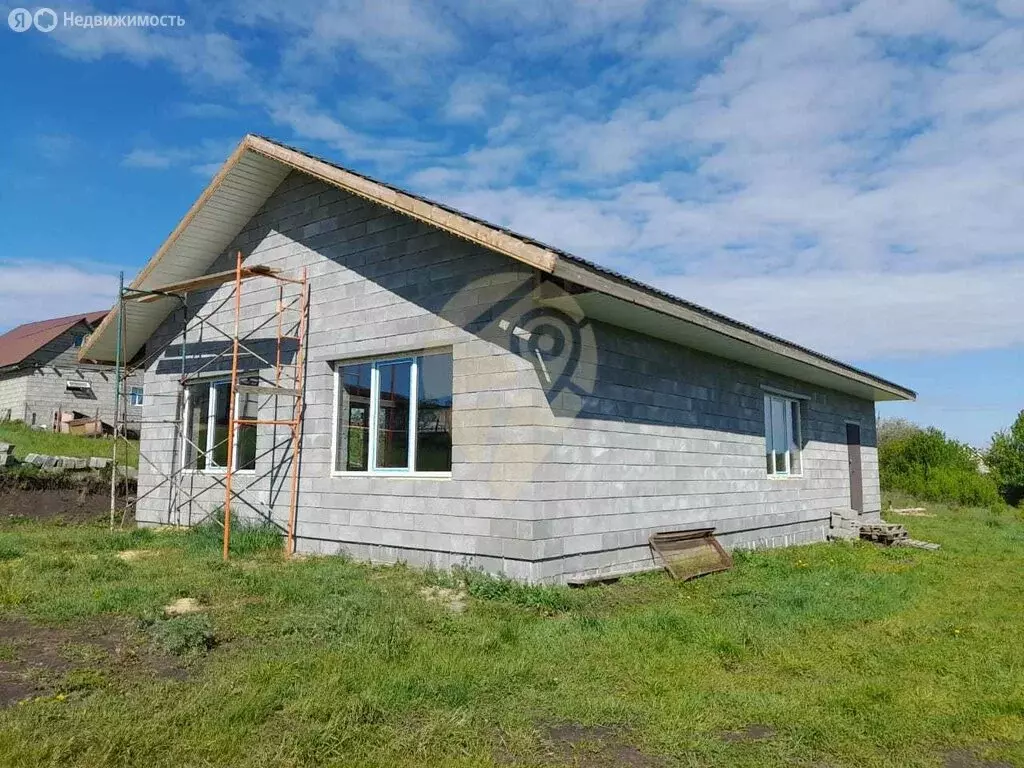 Дом в Старооскольский городской округ, село Курское, Первомайская ... - Фото 1