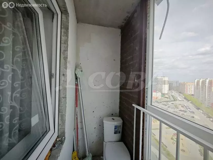 Квартира-студия: Тюмень, улица Новосёлов, 115 (15.8 м) - Фото 0