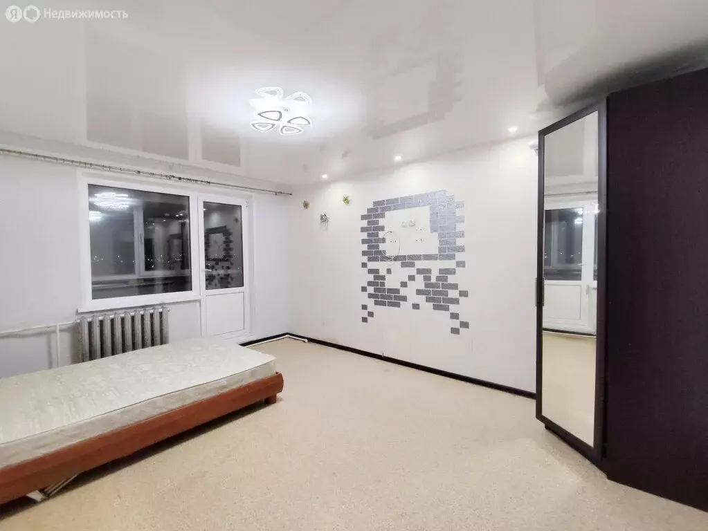 1к в 4-комнатной квартире (18.2 м) - Фото 2