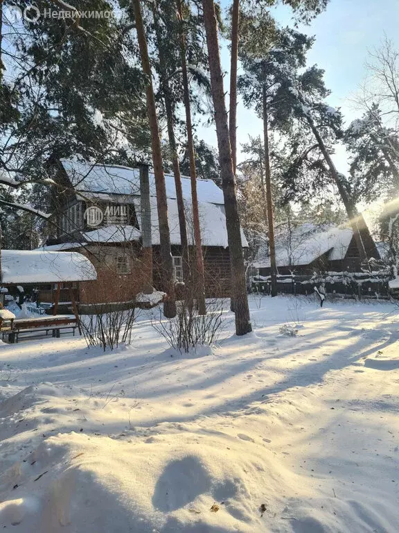 Дом в посёлок городского типа Ильинский, улица 8 Марта, 20 (94.6 м) - Фото 1