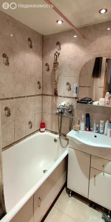 4-комнатная квартира: Королёв, улица Сакко и Ванцетти, 32А (63 м) - Фото 2