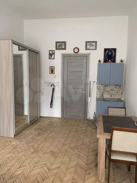 Комната 22,5 м в 4-к., 2/4 эт. - Фото 0