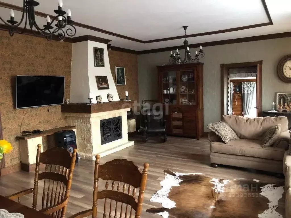 Дом в Свердловская область, Сысерть ул. Титова, 55 (600 м) - Фото 0