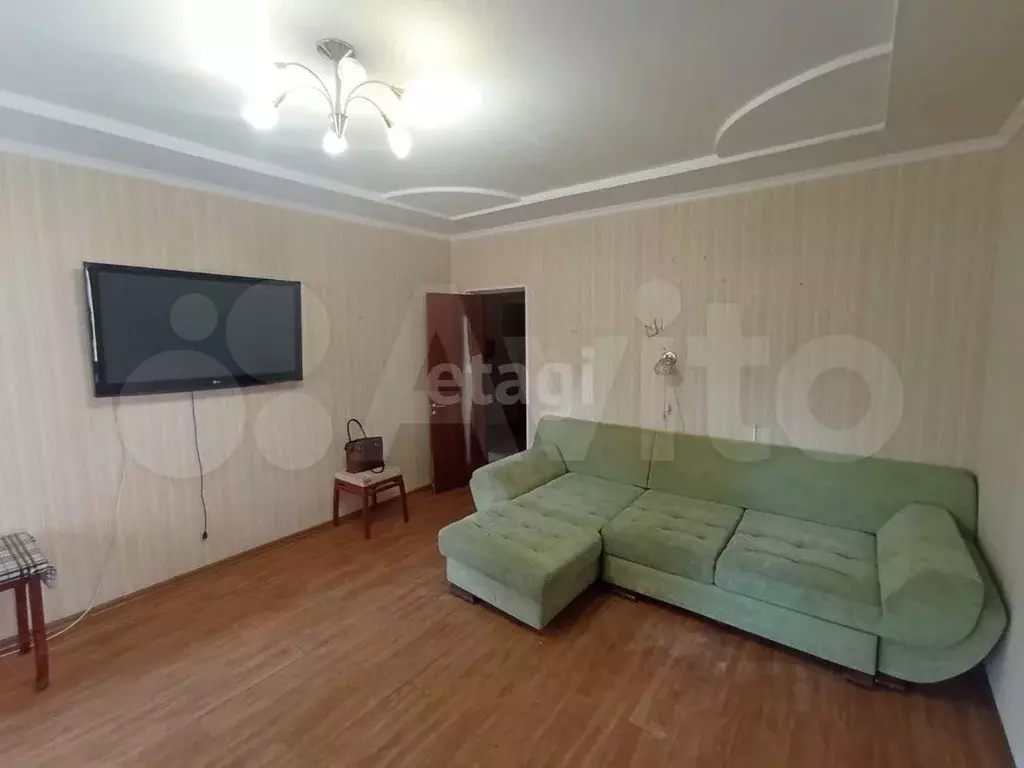 3-к. квартира, 87 м, 3/6 эт. - Фото 0