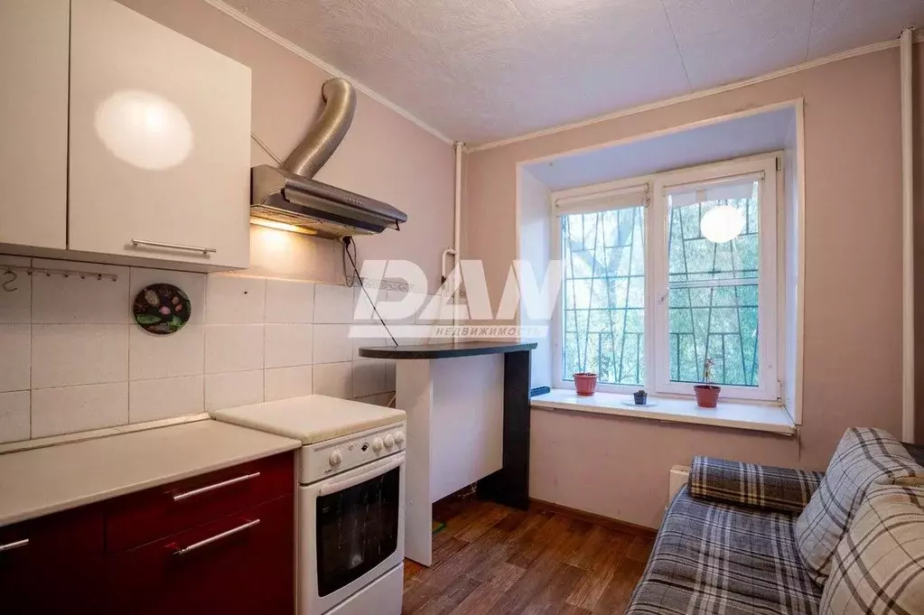 1-к кв. Челябинская область, Челябинск ул. Кирова, 17А (30.9 м) - Фото 2