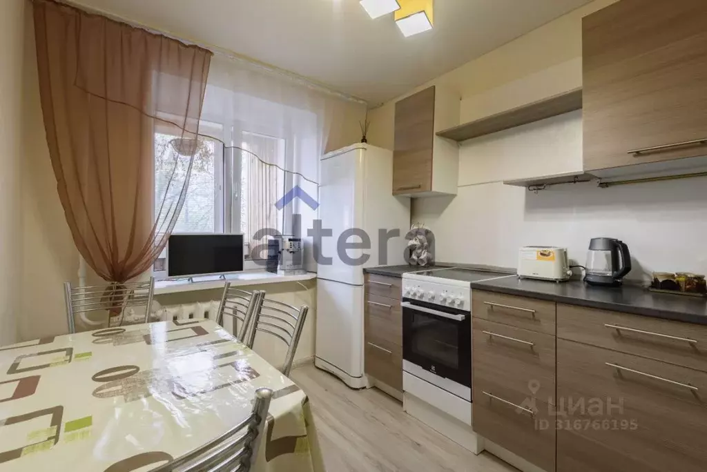 1-к кв. Татарстан, Казань ул. Латышских Стрелков, 39 (35.4 м) - Фото 0