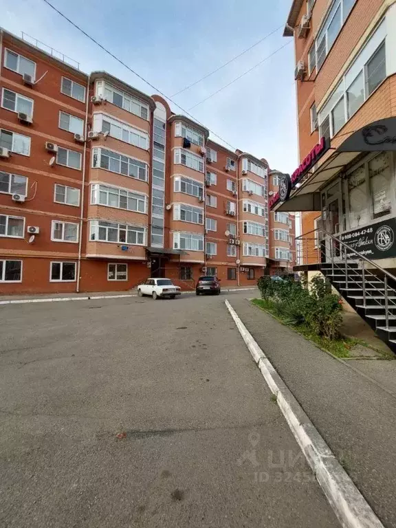 1-к кв. Адыгея, Тахтамукайский район, Яблоновский пгт Космическая ул., ... - Фото 1