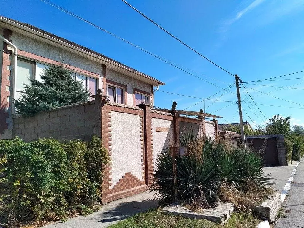 Дом в Севастополь ул. Ковпака (280 м) - Фото 1