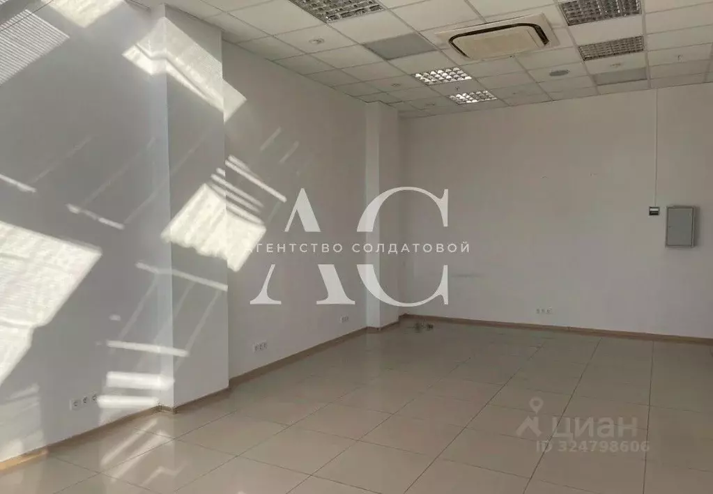 Офис в Свердловская область, Екатеринбург ул. Карла Либкнехта, 22 (58 ... - Фото 2