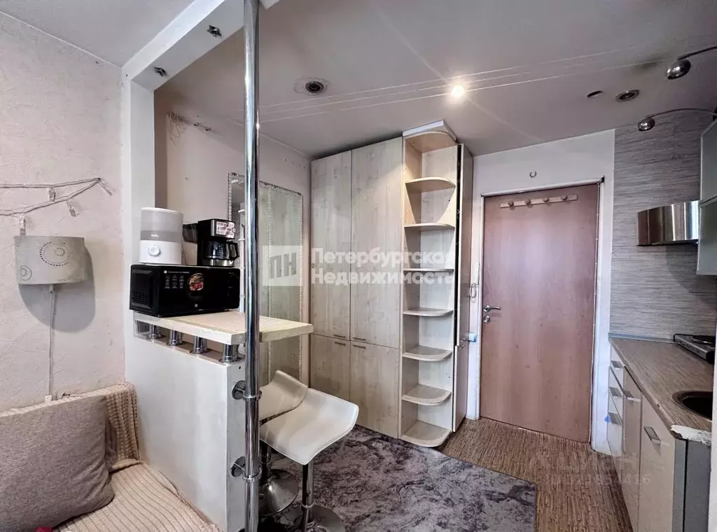 Комната Санкт-Петербург просп. Большевиков, 40 (12.2 м) - Фото 1