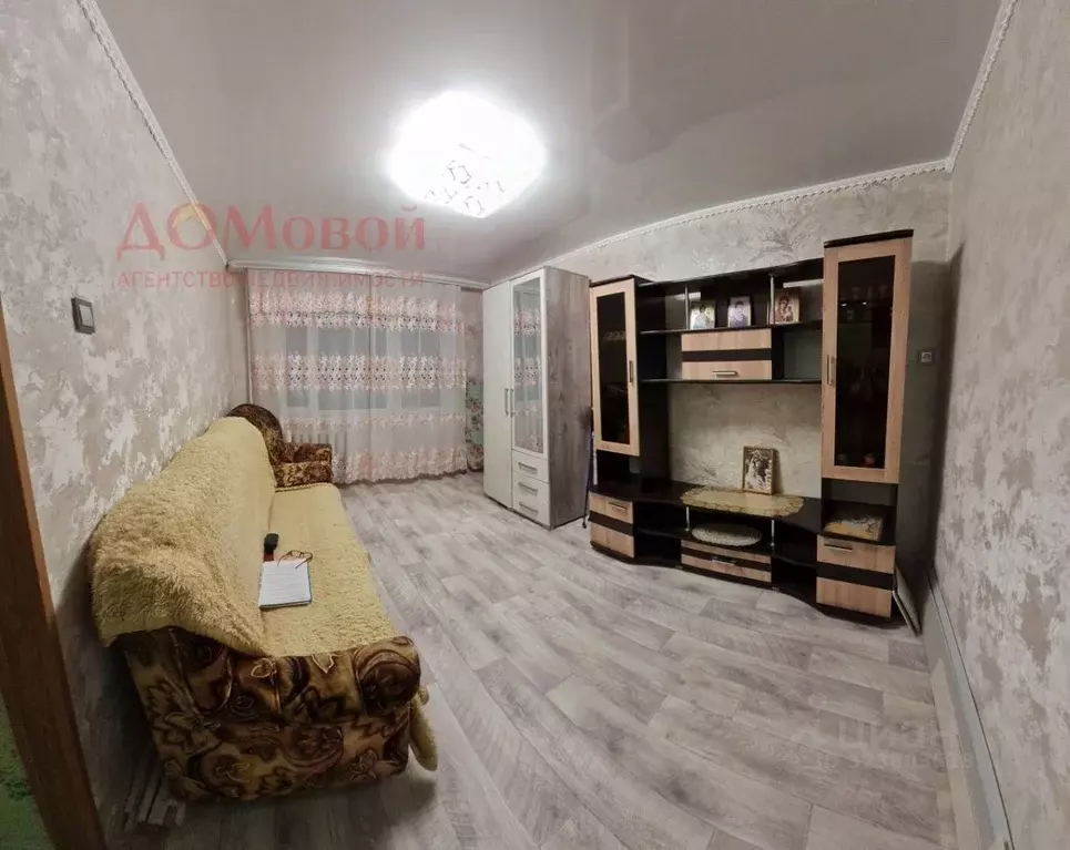 2-к кв. Смоленская область, Рославль 17-й мкр, 13 (39.3 м) - Фото 1