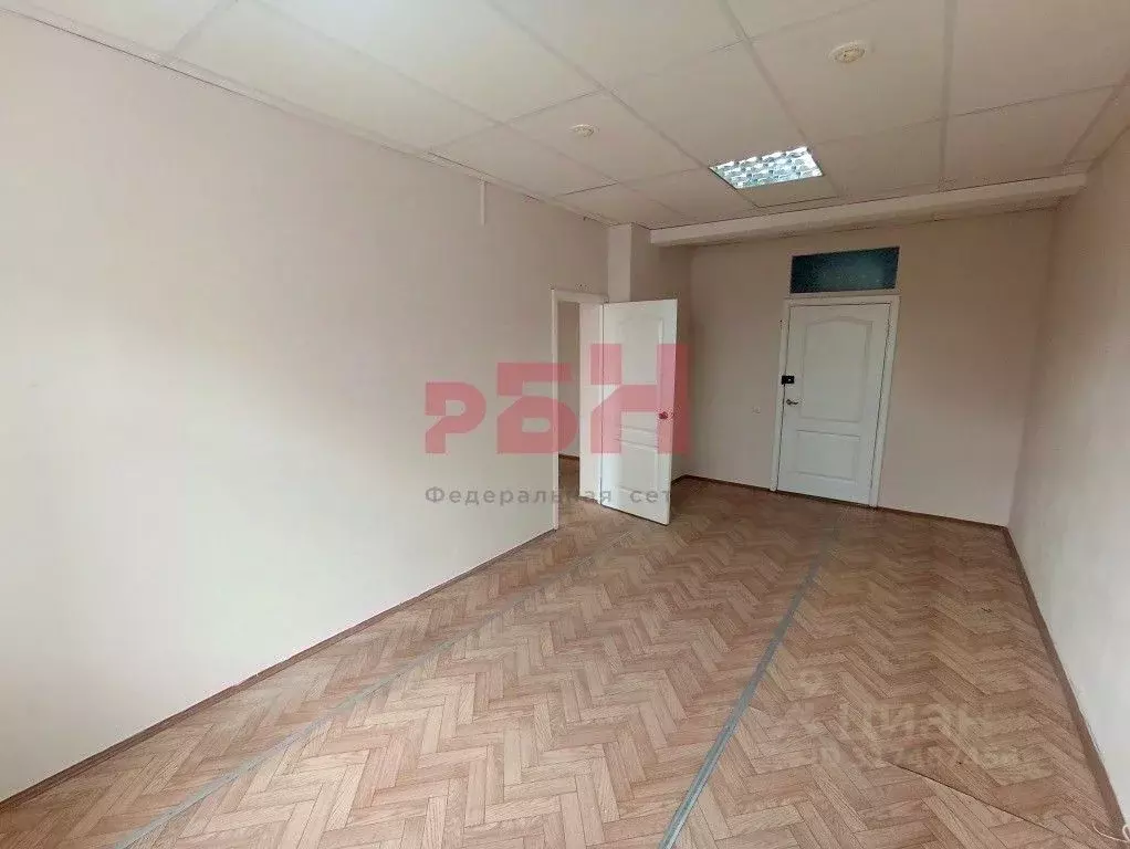 Офис в Курганская область, Курган ул. Куйбышева, 35 (35 м) - Фото 1