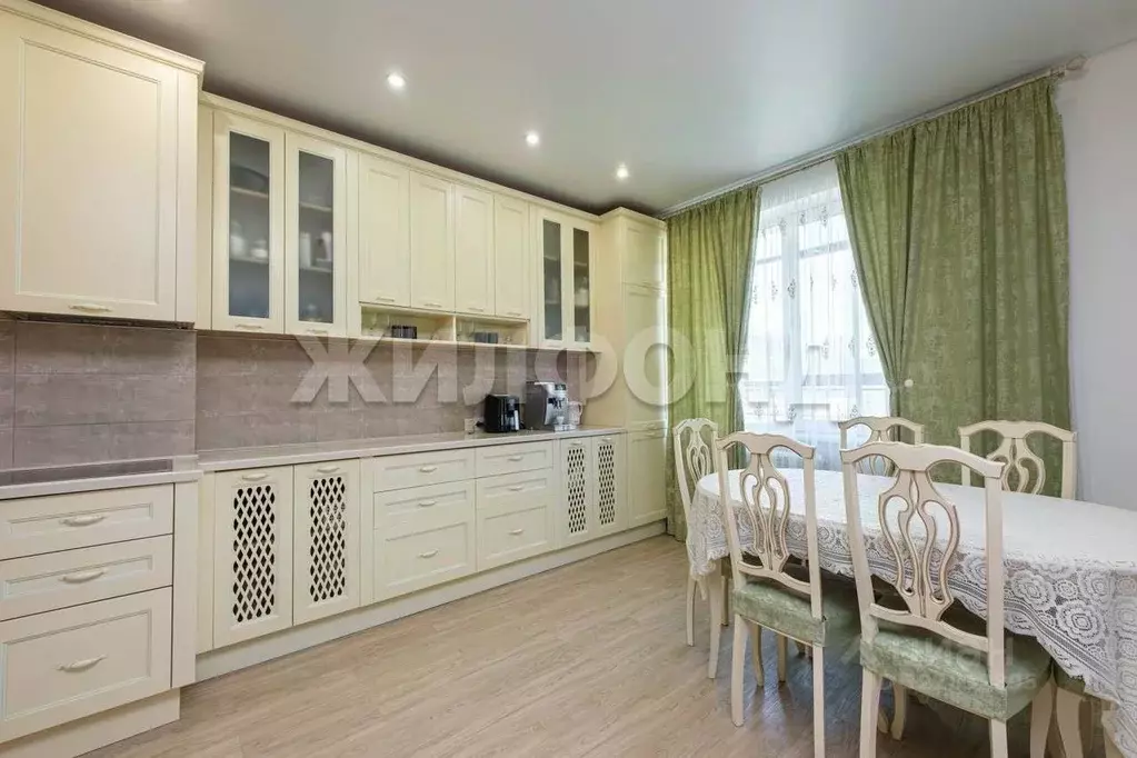 3-к кв. Новосибирская область, Новосибирск ул. Демьяна Бедного, 57 ... - Фото 2