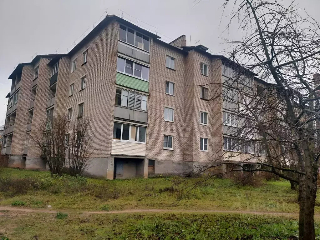 2-к кв. Псковская область, Пушкинские Горы рп ул. Ленина, 52 (52.0 м) - Фото 0