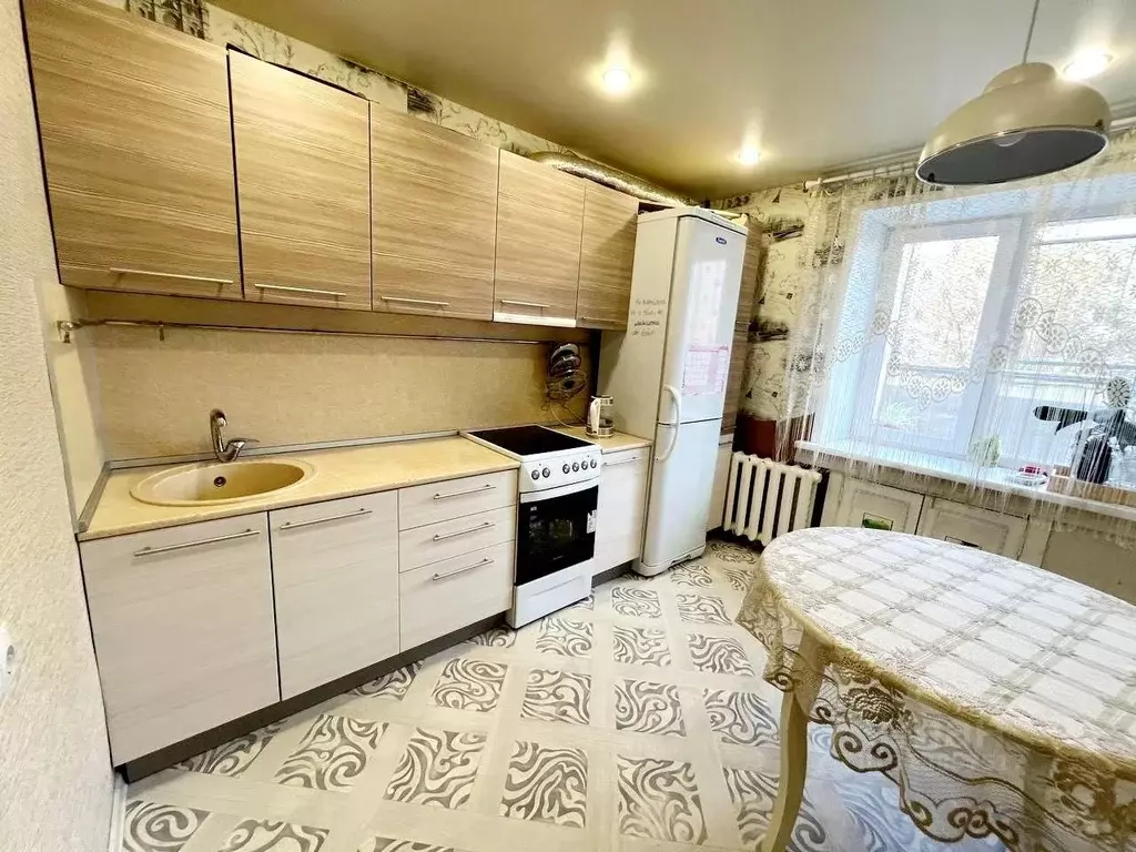 4-к кв. Кировская область, Киров ул. Ленина, 15 (71.7 м) - Фото 0
