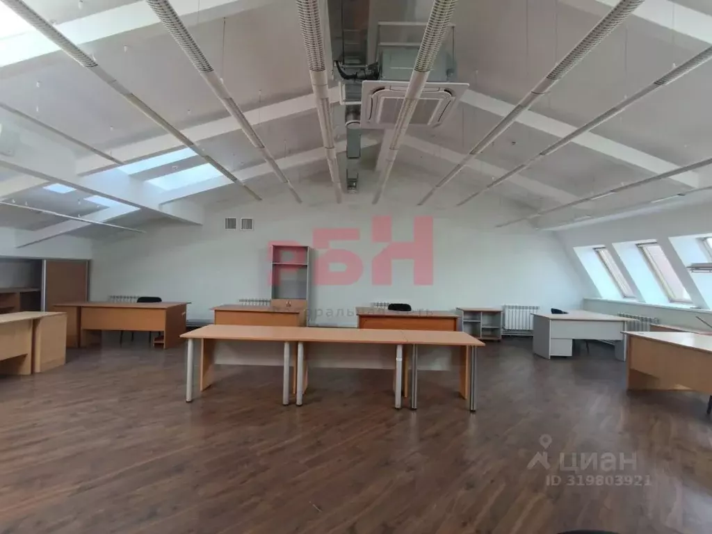 Офис в Тюменская область, Тюмень ул. Кирова, 43/1 (231 м) - Фото 2