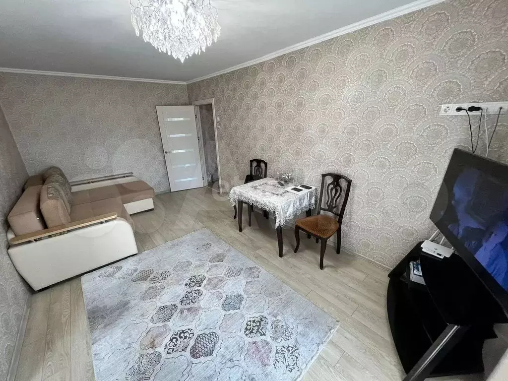 3-к. квартира, 56 м, 4/5 эт. - Фото 1