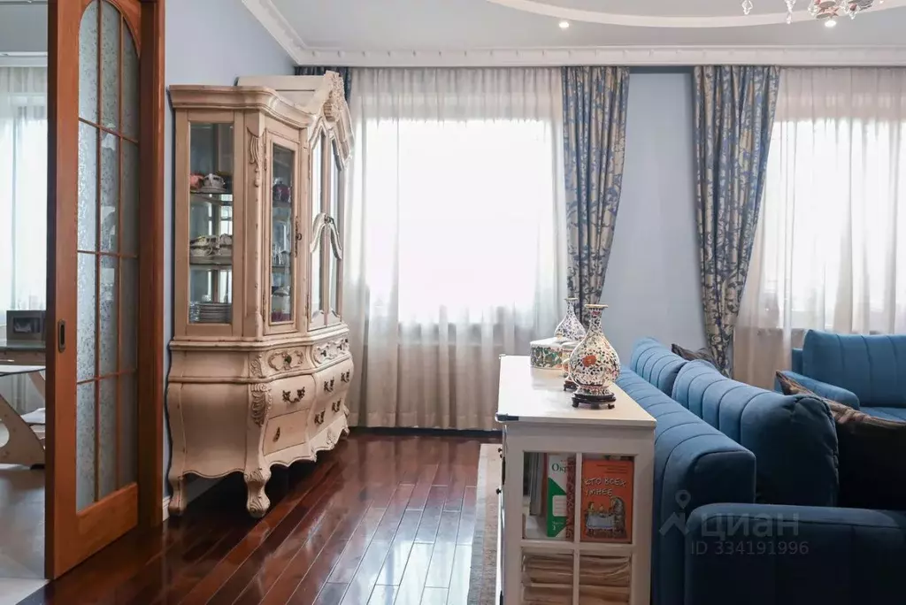 4-к кв. Москва ул. Викторенко, 4К1 (140.9 м) - Фото 1