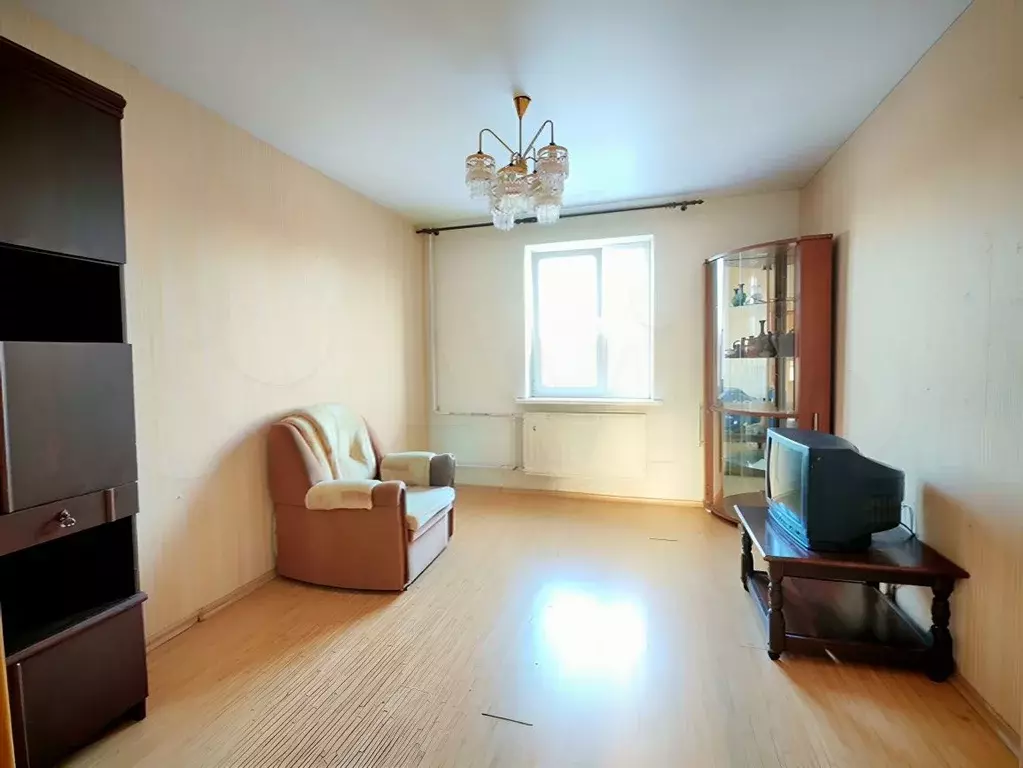 3-к кв. Санкт-Петербург Камышовая ул., 42К1 (66.0 м) - Фото 1