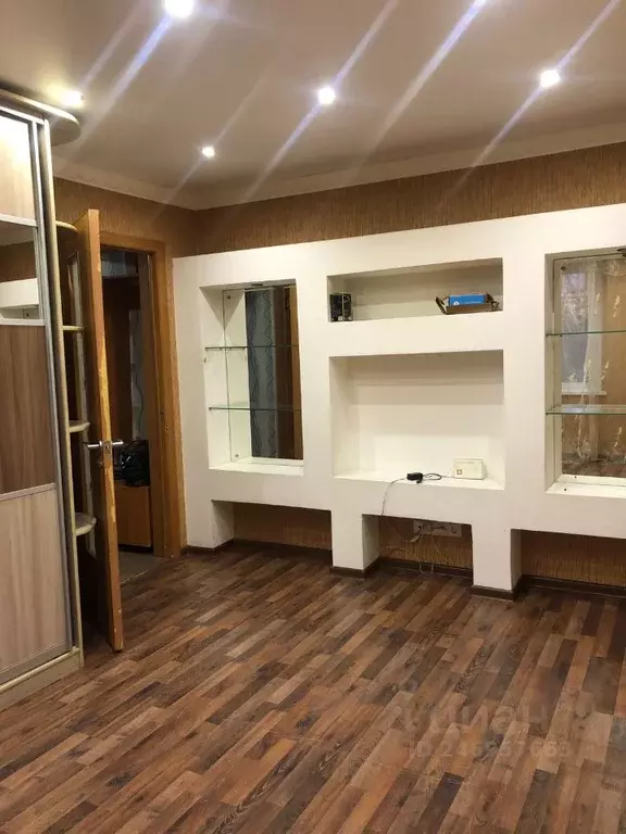 2-к кв. Омская область, Омск ул. Кирова, 6 (43.0 м) - Фото 2