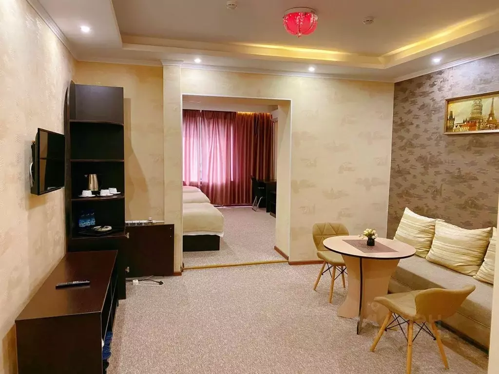 Комната Приморский край, Владивосток Верхнепортовая ул., 68В (40.0 м) - Фото 1