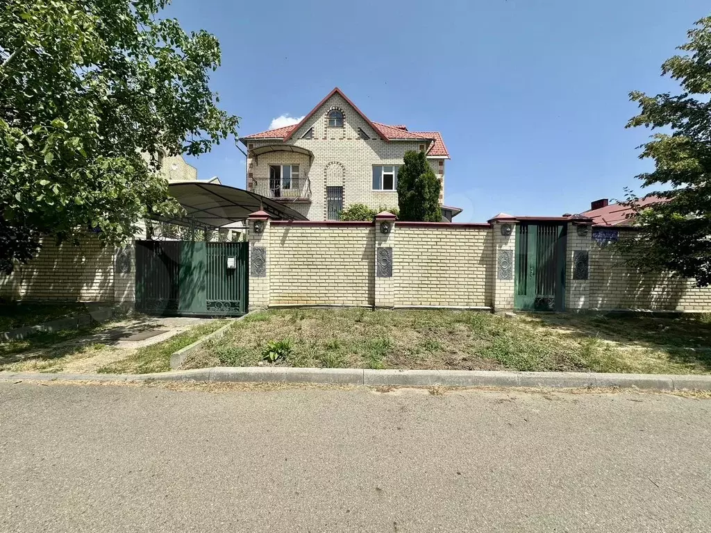 Дом 296 м на участке 10 сот. - Фото 0