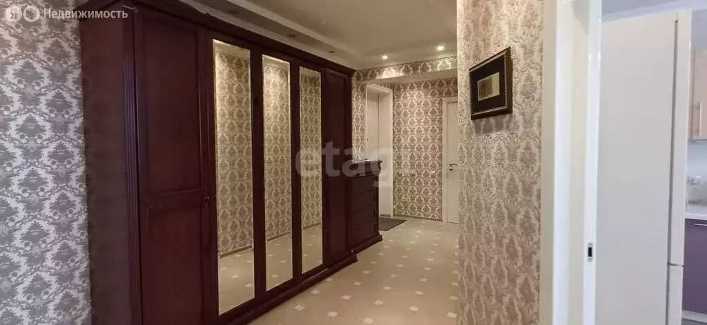 3-комнатная квартира: владикавказ, улица гастелло, 65 (71 м) - Фото 1