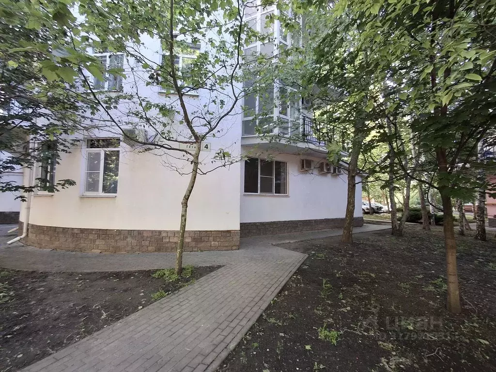 Помещение свободного назначения в Краснодарский край, Краснодар просп. ... - Фото 0