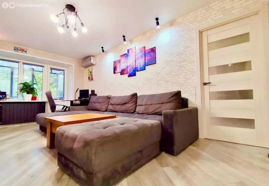 2-комнатная квартира: Королёв, улица Богомолова, 5 (43 м) - Фото 1