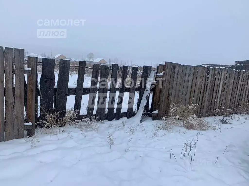 Участок в Иркутская область, Иркутский муниципальный округ, с. Оек ... - Фото 1