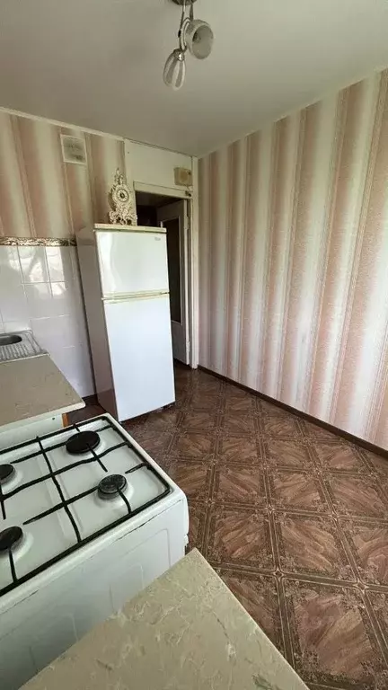 3-к кв. Оренбургская область, Оренбург просп. Гагарина, 40А (66.8 м) - Фото 1