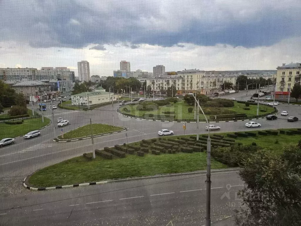Комната Кемеровская область, Новокузнецк просп. Строителей, 45 (10.4 ... - Фото 1