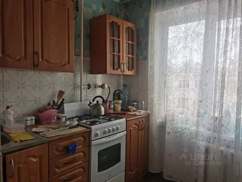 3-к кв. Белгородская область, Старый Оскол Приборостроитель мкр, 15 ... - Фото 1