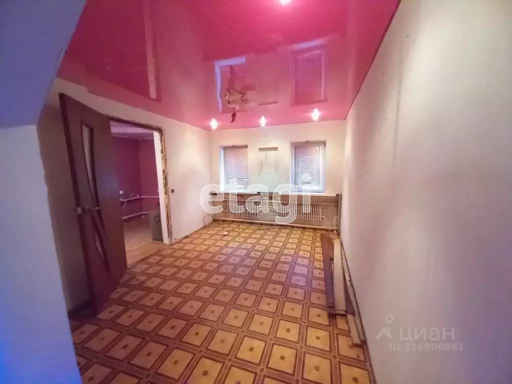 3-к кв. Белгородская область, Новый Оскол Гражданская ул., 5 (42.0 м) - Фото 1