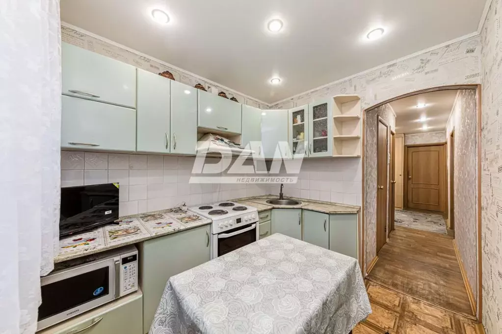 3-к кв. Челябинская область, Челябинск Солнечная ул., 14А (62.4 м) - Фото 1