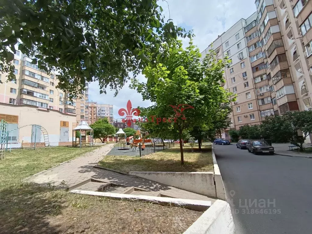 1-к кв. Белгородская область, Белгород ул. Есенина, 36 (36.0 м) - Фото 0