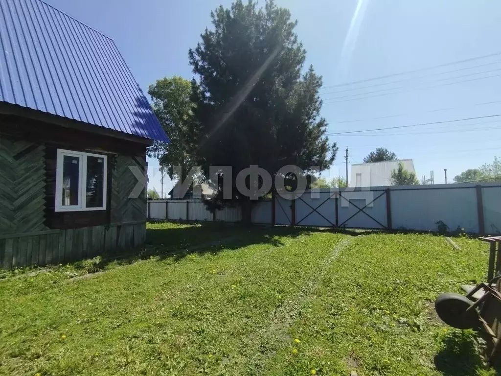 Дом в Новосибирская область, Мошковский район, с. Сокур ул. Чапаева ... - Фото 1