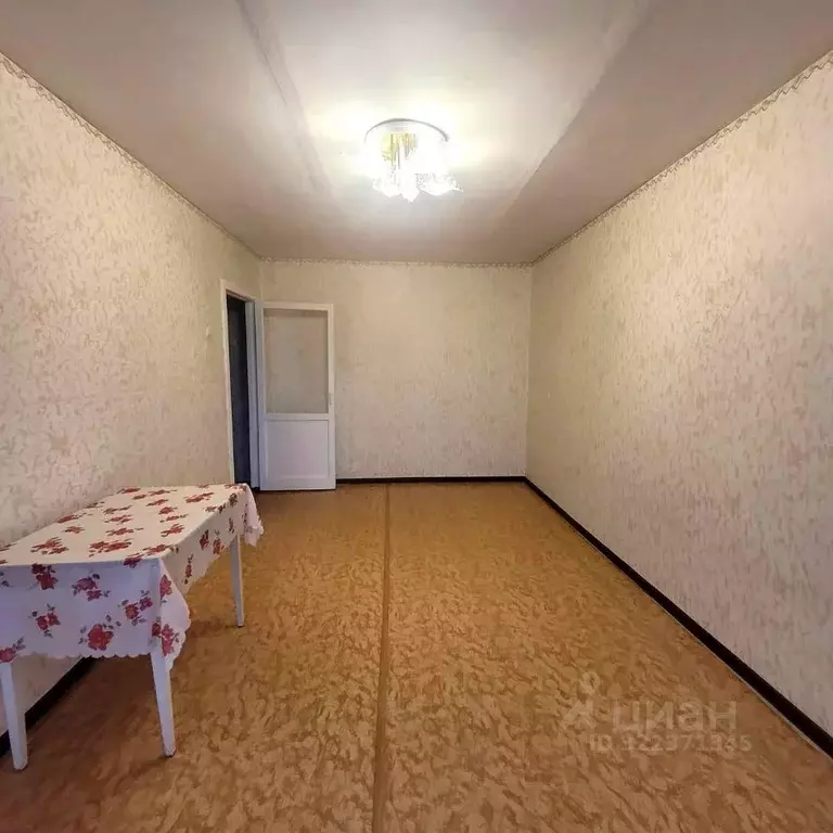 1-к кв. Омская область, Омск Заозерная ул., 3В (30.0 м) - Фото 1