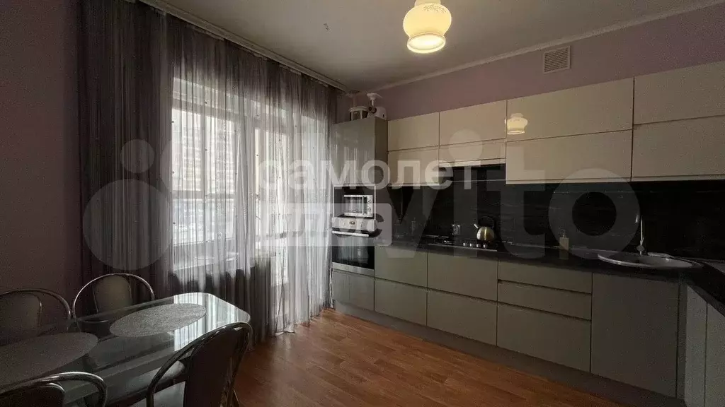 1-к. квартира, 42,6 м, 7/9 эт. - Фото 0
