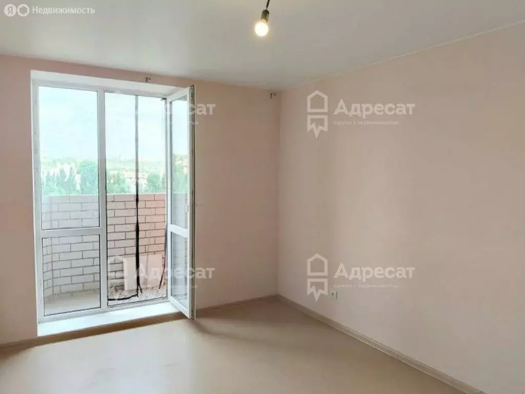 1-комнатная квартира: Волгоград, Кировский район, улица имени Старшего ... - Фото 2