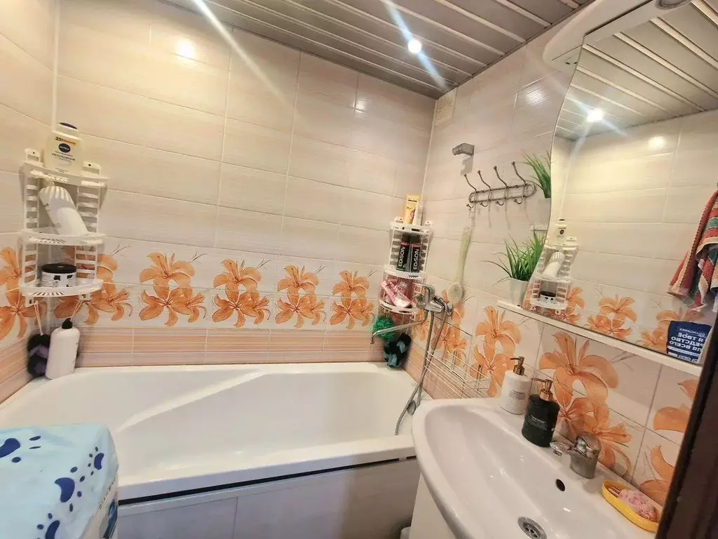 Квартира, 3 комнаты, 74 м - Фото 1