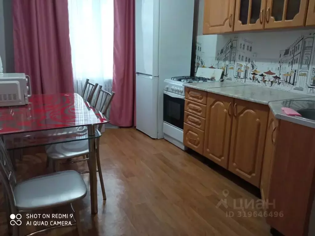 3-к кв. Астраханская область, Астрахань ул. Куликова, 79к2 (85.0 м) - Фото 0