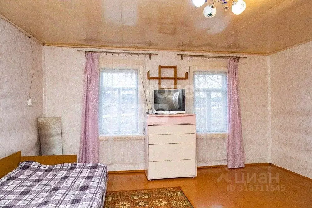 Дом в Челябинская область, Нязепетровск ул. Вайнера, 42 (35 м) - Фото 1
