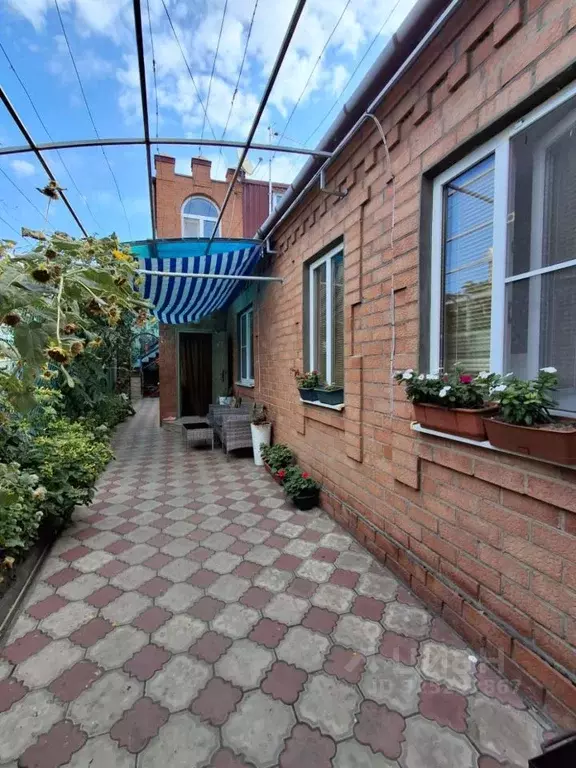 Дом в Краснодарский край, Ейск Морская ул. (140 м) - Фото 1