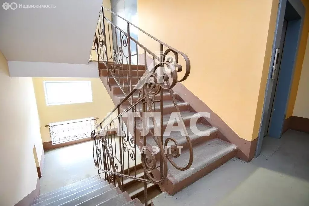 1-комнатная квартира: Омск, 1-й Амурский проезд, 5к2 (36.6 м) - Фото 1