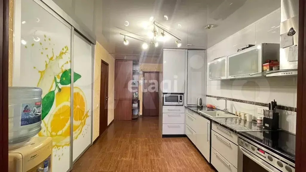 3-к. квартира, 110 м, 1/4 эт. - Фото 1