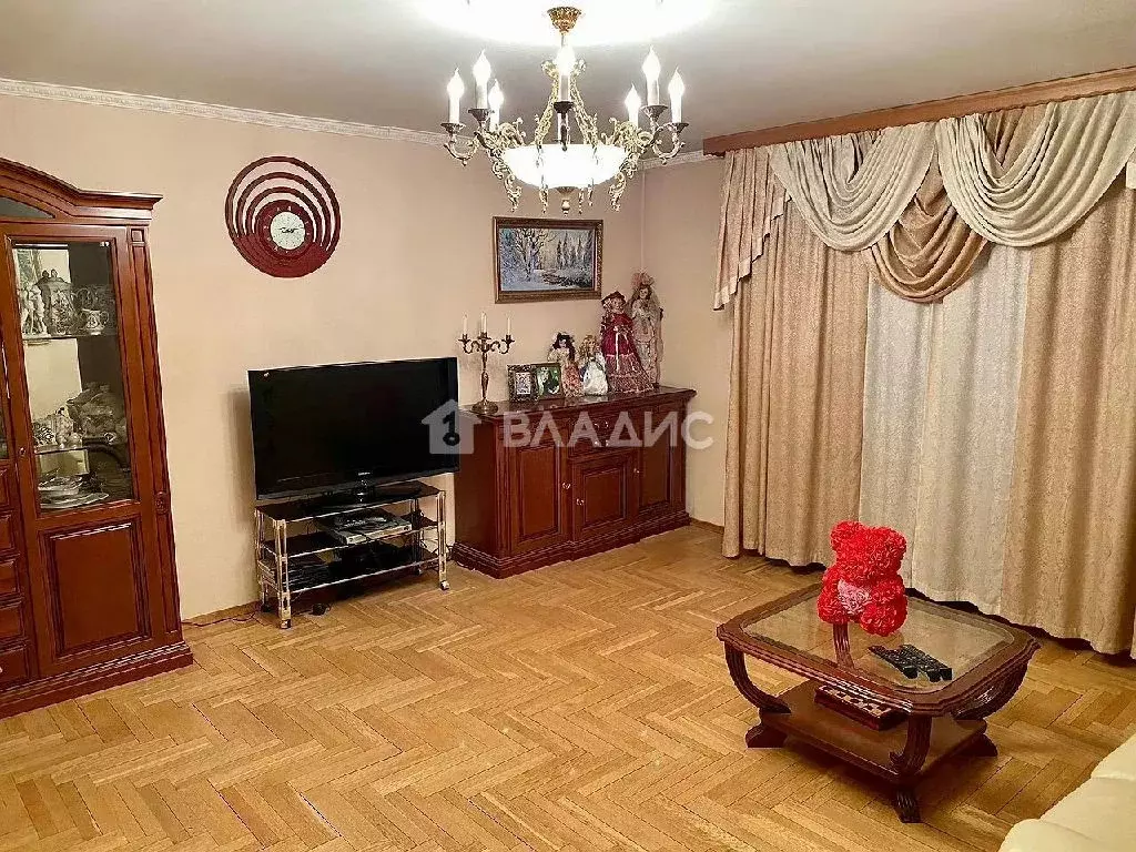 Продается 3-комнатная квартира - Фото 1
