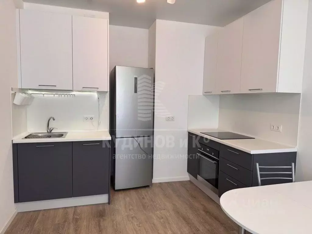 3-к кв. Москва ул. Аэростатная, 14к3 (52.5 м) - Фото 1